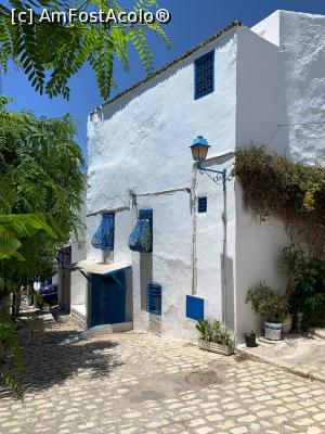 [P18] CAsă în Sidi Bou Said » foto by AZE
 - 
<span class="allrVoted glyphicon glyphicon-heart hidden" id="av1322875"></span>
<a class="m-l-10 hidden" id="sv1322875" onclick="voting_Foto_DelVot(,1322875,26417)" role="button">șterge vot <span class="glyphicon glyphicon-remove"></span></a>
<a id="v91322875" class=" c-red"  onclick="voting_Foto_SetVot(1322875)" role="button"><span class="glyphicon glyphicon-heart-empty"></span> <b>LIKE</b> = Votează poza</a> <img class="hidden"  id="f1322875W9" src="/imagini/loader.gif" border="0" /><span class="AjErrMes hidden" id="e1322875ErM"></span>