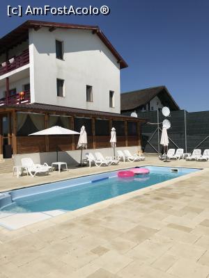 [P05] Piscinica » foto by krisstinna
 - 
<span class="allrVoted glyphicon glyphicon-heart hidden" id="av1176766"></span>
<a class="m-l-10 hidden" id="sv1176766" onclick="voting_Foto_DelVot(,1176766,26444)" role="button">șterge vot <span class="glyphicon glyphicon-remove"></span></a>
<a id="v91176766" class=" c-red"  onclick="voting_Foto_SetVot(1176766)" role="button"><span class="glyphicon glyphicon-heart-empty"></span> <b>LIKE</b> = Votează poza</a> <img class="hidden"  id="f1176766W9" src="/imagini/loader.gif" border="0" /><span class="AjErrMes hidden" id="e1176766ErM"></span>