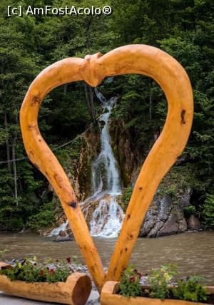 [P03] Cascada Sipote frumos pusa in valoare de o sculptura in lemn » foto by simplegirl
 - 
<span class="allrVoted glyphicon glyphicon-heart hidden" id="av1177341"></span>
<a class="m-l-10 hidden" id="sv1177341" onclick="voting_Foto_DelVot(,1177341,26447)" role="button">șterge vot <span class="glyphicon glyphicon-remove"></span></a>
<a id="v91177341" class=" c-red"  onclick="voting_Foto_SetVot(1177341)" role="button"><span class="glyphicon glyphicon-heart-empty"></span> <b>LIKE</b> = Votează poza</a> <img class="hidden"  id="f1177341W9" src="/imagini/loader.gif" border="0" /><span class="AjErrMes hidden" id="e1177341ErM"></span>