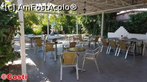 [P10] Pensiunea Stelios House - terasa din fața pensiunii » foto by Costi
 - 
<span class="allrVoted glyphicon glyphicon-heart hidden" id="av1177953"></span>
<a class="m-l-10 hidden" id="sv1177953" onclick="voting_Foto_DelVot(,1177953,26449)" role="button">șterge vot <span class="glyphicon glyphicon-remove"></span></a>
<a id="v91177953" class=" c-red"  onclick="voting_Foto_SetVot(1177953)" role="button"><span class="glyphicon glyphicon-heart-empty"></span> <b>LIKE</b> = Votează poza</a> <img class="hidden"  id="f1177953W9" src="/imagini/loader.gif" border="0" /><span class="AjErrMes hidden" id="e1177953ErM"></span>