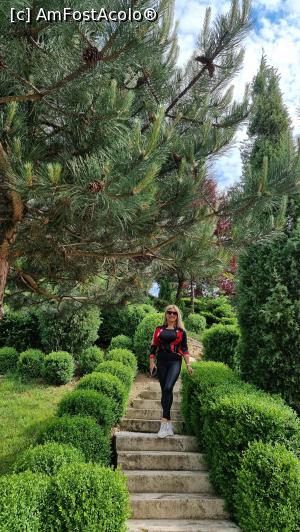 [P11] I Giardini di Zoe » foto by robert
 - 
<span class="allrVoted glyphicon glyphicon-heart hidden" id="av1239775"></span>
<a class="m-l-10 hidden" id="sv1239775" onclick="voting_Foto_DelVot(,1239775,26461)" role="button">șterge vot <span class="glyphicon glyphicon-remove"></span></a>
<a id="v91239775" class=" c-red"  onclick="voting_Foto_SetVot(1239775)" role="button"><span class="glyphicon glyphicon-heart-empty"></span> <b>LIKE</b> = Votează poza</a> <img class="hidden"  id="f1239775W9" src="/imagini/loader.gif" border="0" /><span class="AjErrMes hidden" id="e1239775ErM"></span>