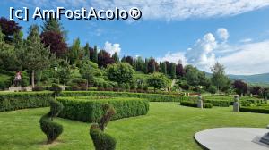 [P02] I Giardini di Zoe » foto by robert
 - 
<span class="allrVoted glyphicon glyphicon-heart hidden" id="av1239766"></span>
<a class="m-l-10 hidden" id="sv1239766" onclick="voting_Foto_DelVot(,1239766,26461)" role="button">șterge vot <span class="glyphicon glyphicon-remove"></span></a>
<a id="v91239766" class=" c-red"  onclick="voting_Foto_SetVot(1239766)" role="button"><span class="glyphicon glyphicon-heart-empty"></span> <b>LIKE</b> = Votează poza</a> <img class="hidden"  id="f1239766W9" src="/imagini/loader.gif" border="0" /><span class="AjErrMes hidden" id="e1239766ErM"></span>