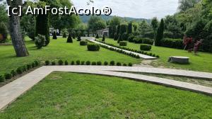 [P36] I Giardini di Zoe » foto by robert
 - 
<span class="allrVoted glyphicon glyphicon-heart hidden" id="av1239800"></span>
<a class="m-l-10 hidden" id="sv1239800" onclick="voting_Foto_DelVot(,1239800,26461)" role="button">șterge vot <span class="glyphicon glyphicon-remove"></span></a>
<a id="v91239800" class=" c-red"  onclick="voting_Foto_SetVot(1239800)" role="button"><span class="glyphicon glyphicon-heart-empty"></span> <b>LIKE</b> = Votează poza</a> <img class="hidden"  id="f1239800W9" src="/imagini/loader.gif" border="0" /><span class="AjErrMes hidden" id="e1239800ErM"></span>