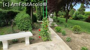 [P38] I Giardini di Zoe » foto by robert
 - 
<span class="allrVoted glyphicon glyphicon-heart hidden" id="av1239804"></span>
<a class="m-l-10 hidden" id="sv1239804" onclick="voting_Foto_DelVot(,1239804,26461)" role="button">șterge vot <span class="glyphicon glyphicon-remove"></span></a>
<a id="v91239804" class=" c-red"  onclick="voting_Foto_SetVot(1239804)" role="button"><span class="glyphicon glyphicon-heart-empty"></span> <b>LIKE</b> = Votează poza</a> <img class="hidden"  id="f1239804W9" src="/imagini/loader.gif" border="0" /><span class="AjErrMes hidden" id="e1239804ErM"></span>