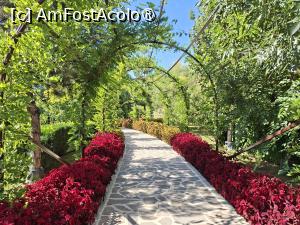 [P09] I Giardini di Zoe » foto by Carmen Ion
 - 
<span class="allrVoted glyphicon glyphicon-heart hidden" id="av1511716"></span>
<a class="m-l-10 hidden" id="sv1511716" onclick="voting_Foto_DelVot(,1511716,26461)" role="button">șterge vot <span class="glyphicon glyphicon-remove"></span></a>
<a id="v91511716" class=" c-red"  onclick="voting_Foto_SetVot(1511716)" role="button"><span class="glyphicon glyphicon-heart-empty"></span> <b>LIKE</b> = Votează poza</a> <img class="hidden"  id="f1511716W9" src="/imagini/loader.gif" border="0" /><span class="AjErrMes hidden" id="e1511716ErM"></span>