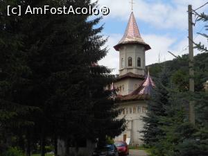[P06] Mănăstirea Nechit - Biserica mare văzută de pe aleea de acces în incintă. » foto by iulianic
 - 
<span class="allrVoted glyphicon glyphicon-heart hidden" id="av1179103"></span>
<a class="m-l-10 hidden" id="sv1179103" onclick="voting_Foto_DelVot(,1179103,26471)" role="button">șterge vot <span class="glyphicon glyphicon-remove"></span></a>
<a id="v91179103" class=" c-red"  onclick="voting_Foto_SetVot(1179103)" role="button"><span class="glyphicon glyphicon-heart-empty"></span> <b>LIKE</b> = Votează poza</a> <img class="hidden"  id="f1179103W9" src="/imagini/loader.gif" border="0" /><span class="AjErrMes hidden" id="e1179103ErM"></span>