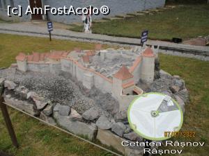 [P04] Cetatea Râșnov » foto by puiutea
 - 
<span class="allrVoted glyphicon glyphicon-heart hidden" id="av1313980"></span>
<a class="m-l-10 hidden" id="sv1313980" onclick="voting_Foto_DelVot(,1313980,26478)" role="button">șterge vot <span class="glyphicon glyphicon-remove"></span></a>
<a id="v91313980" class=" c-red"  onclick="voting_Foto_SetVot(1313980)" role="button"><span class="glyphicon glyphicon-heart-empty"></span> <b>LIKE</b> = Votează poza</a> <img class="hidden"  id="f1313980W9" src="/imagini/loader.gif" border="0" /><span class="AjErrMes hidden" id="e1313980ErM"></span>