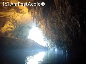 [P22] lacul Melissani » foto by ilee
 - 
<span class="allrVoted glyphicon glyphicon-heart hidden" id="av1179921"></span>
<a class="m-l-10 hidden" id="sv1179921" onclick="voting_Foto_DelVot(,1179921,26479)" role="button">șterge vot <span class="glyphicon glyphicon-remove"></span></a>
<a id="v91179921" class=" c-red"  onclick="voting_Foto_SetVot(1179921)" role="button"><span class="glyphicon glyphicon-heart-empty"></span> <b>LIKE</b> = Votează poza</a> <img class="hidden"  id="f1179921W9" src="/imagini/loader.gif" border="0" /><span class="AjErrMes hidden" id="e1179921ErM"></span>