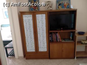 [P04] Biblioteca cu tv » foto by ilee
 - 
<span class="allrVoted glyphicon glyphicon-heart hidden" id="av1179903"></span>
<a class="m-l-10 hidden" id="sv1179903" onclick="voting_Foto_DelVot(,1179903,26479)" role="button">șterge vot <span class="glyphicon glyphicon-remove"></span></a>
<a id="v91179903" class=" c-red"  onclick="voting_Foto_SetVot(1179903)" role="button"><span class="glyphicon glyphicon-heart-empty"></span> <b>LIKE</b> = Votează poza</a> <img class="hidden"  id="f1179903W9" src="/imagini/loader.gif" border="0" /><span class="AjErrMes hidden" id="e1179903ErM"></span>
