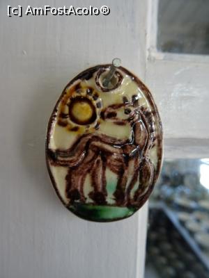 [P21] Miniobiect de ceramică. » foto by tata123 🔱
 - 
<span class="allrVoted glyphicon glyphicon-heart hidden" id="av1181595"></span>
<a class="m-l-10 hidden" id="sv1181595" onclick="voting_Foto_DelVot(,1181595,26498)" role="button">șterge vot <span class="glyphicon glyphicon-remove"></span></a>
<a id="v91181595" class=" c-red"  onclick="voting_Foto_SetVot(1181595)" role="button"><span class="glyphicon glyphicon-heart-empty"></span> <b>LIKE</b> = Votează poza</a> <img class="hidden"  id="f1181595W9" src="/imagini/loader.gif" border="0" /><span class="AjErrMes hidden" id="e1181595ErM"></span>