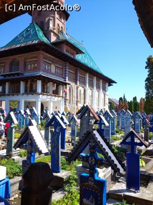 [P08] Cimitirul Sapanta » foto by goldenfishy
 - 
<span class="allrVoted glyphicon glyphicon-heart hidden" id="av1183199"></span>
<a class="m-l-10 hidden" id="sv1183199" onclick="voting_Foto_DelVot(,1183199,26511)" role="button">șterge vot <span class="glyphicon glyphicon-remove"></span></a>
<a id="v91183199" class=" c-red"  onclick="voting_Foto_SetVot(1183199)" role="button"><span class="glyphicon glyphicon-heart-empty"></span> <b>LIKE</b> = Votează poza</a> <img class="hidden"  id="f1183199W9" src="/imagini/loader.gif" border="0" /><span class="AjErrMes hidden" id="e1183199ErM"></span>