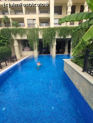 [P01] Una din cele 4 piscine » foto by animaluta25
 - 
<span class="allrVoted glyphicon glyphicon-heart hidden" id="av1246562"></span>
<a class="m-l-10 hidden" id="sv1246562" onclick="voting_Foto_DelVot(,1246562,26526)" role="button">șterge vot <span class="glyphicon glyphicon-remove"></span></a>
<a id="v91246562" class=" c-red"  onclick="voting_Foto_SetVot(1246562)" role="button"><span class="glyphicon glyphicon-heart-empty"></span> <b>LIKE</b> = Votează poza</a> <img class="hidden"  id="f1246562W9" src="/imagini/loader.gif" border="0" /><span class="AjErrMes hidden" id="e1246562ErM"></span>