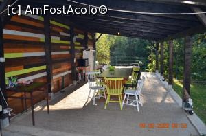 [P11] Foisorul in spate cu raul Cerna » foto by fregata
 - 
<span class="allrVoted glyphicon glyphicon-heart hidden" id="av1187818"></span>
<a class="m-l-10 hidden" id="sv1187818" onclick="voting_Foto_DelVot(,1187818,26548)" role="button">șterge vot <span class="glyphicon glyphicon-remove"></span></a>
<a id="v91187818" class=" c-red"  onclick="voting_Foto_SetVot(1187818)" role="button"><span class="glyphicon glyphicon-heart-empty"></span> <b>LIKE</b> = Votează poza</a> <img class="hidden"  id="f1187818W9" src="/imagini/loader.gif" border="0" /><span class="AjErrMes hidden" id="e1187818ErM"></span>