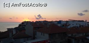 [P03] Alt răsărit de soare surprins din balcon » foto by irinad
 - 
<span class="allrVoted glyphicon glyphicon-heart hidden" id="av1187875"></span>
<a class="m-l-10 hidden" id="sv1187875" onclick="voting_Foto_DelVot(,1187875,26550)" role="button">șterge vot <span class="glyphicon glyphicon-remove"></span></a>
<a id="v91187875" class=" c-red"  onclick="voting_Foto_SetVot(1187875)" role="button"><span class="glyphicon glyphicon-heart-empty"></span> <b>LIKE</b> = Votează poza</a> <img class="hidden"  id="f1187875W9" src="/imagini/loader.gif" border="0" /><span class="AjErrMes hidden" id="e1187875ErM"></span>