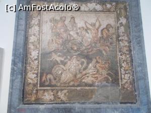 [P10] Muzeul Național de Arheologie, Napoli.„Poseidon și Amphitrite”. Mozaic scos de la Pompei. » foto by mihaelavoicu
 - 
<span class="allrVoted glyphicon glyphicon-heart hidden" id="av1188224"></span>
<a class="m-l-10 hidden" id="sv1188224" onclick="voting_Foto_DelVot(,1188224,26555)" role="button">șterge vot <span class="glyphicon glyphicon-remove"></span></a>
<a id="v91188224" class=" c-red"  onclick="voting_Foto_SetVot(1188224)" role="button"><span class="glyphicon glyphicon-heart-empty"></span> <b>LIKE</b> = Votează poza</a> <img class="hidden"  id="f1188224W9" src="/imagini/loader.gif" border="0" /><span class="AjErrMes hidden" id="e1188224ErM"></span>