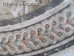 [P13] Muzeul Național de Arheologie, Napoli. Ramă la mozaicul cu Dionissos și Menadele. » foto by mihaelavoicu
 - 
<span class="allrVoted glyphicon glyphicon-heart hidden" id="av1188227"></span>
<a class="m-l-10 hidden" id="sv1188227" onclick="voting_Foto_DelVot(,1188227,26555)" role="button">șterge vot <span class="glyphicon glyphicon-remove"></span></a>
<a id="v91188227" class=" c-red"  onclick="voting_Foto_SetVot(1188227)" role="button"><span class="glyphicon glyphicon-heart-empty"></span> <b>LIKE</b> = Votează poza</a> <img class="hidden"  id="f1188227W9" src="/imagini/loader.gif" border="0" /><span class="AjErrMes hidden" id="e1188227ErM"></span>
