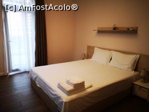 [P10] Villa Ciao; camera 5 » foto by crismis
 - 
<span class="allrVoted glyphicon glyphicon-heart hidden" id="av1190388"></span>
<a class="m-l-10 hidden" id="sv1190388" onclick="voting_Foto_DelVot(,1190388,26574)" role="button">șterge vot <span class="glyphicon glyphicon-remove"></span></a>
<a id="v91190388" class=" c-red"  onclick="voting_Foto_SetVot(1190388)" role="button"><span class="glyphicon glyphicon-heart-empty"></span> <b>LIKE</b> = Votează poza</a> <img class="hidden"  id="f1190388W9" src="/imagini/loader.gif" border="0" /><span class="AjErrMes hidden" id="e1190388ErM"></span>