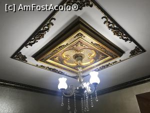 [P08] Aksu Hotel Yenişakran - lustra » foto by nicole33
 - 
<span class="allrVoted glyphicon glyphicon-heart hidden" id="av1196753"></span>
<a class="m-l-10 hidden" id="sv1196753" onclick="voting_Foto_DelVot(,1196753,26616)" role="button">șterge vot <span class="glyphicon glyphicon-remove"></span></a>
<a id="v91196753" class=" c-red"  onclick="voting_Foto_SetVot(1196753)" role="button"><span class="glyphicon glyphicon-heart-empty"></span> <b>LIKE</b> = Votează poza</a> <img class="hidden"  id="f1196753W9" src="/imagini/loader.gif" border="0" /><span class="AjErrMes hidden" id="e1196753ErM"></span>