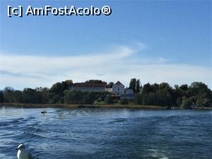 [P26] Chiemsee – Herreninsel lasat in urma, la fel ca si acest pescarus care ma ignora total » foto by mishu
 - 
<span class="allrVoted glyphicon glyphicon-heart hidden" id="av1197156"></span>
<a class="m-l-10 hidden" id="sv1197156" onclick="voting_Foto_DelVot(,1197156,26620)" role="button">șterge vot <span class="glyphicon glyphicon-remove"></span></a>
<a id="v91197156" class=" c-red"  onclick="voting_Foto_SetVot(1197156)" role="button"><span class="glyphicon glyphicon-heart-empty"></span> <b>LIKE</b> = Votează poza</a> <img class="hidden"  id="f1197156W9" src="/imagini/loader.gif" border="0" /><span class="AjErrMes hidden" id="e1197156ErM"></span>