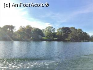 [P09] Chiemsee – o mica insulita si o capela la fel de micuta » foto by mishu
 - 
<span class="allrVoted glyphicon glyphicon-heart hidden" id="av1197139"></span>
<a class="m-l-10 hidden" id="sv1197139" onclick="voting_Foto_DelVot(,1197139,26620)" role="button">șterge vot <span class="glyphicon glyphicon-remove"></span></a>
<a id="v91197139" class=" c-red"  onclick="voting_Foto_SetVot(1197139)" role="button"><span class="glyphicon glyphicon-heart-empty"></span> <b>LIKE</b> = Votează poza</a> <img class="hidden"  id="f1197139W9" src="/imagini/loader.gif" border="0" /><span class="AjErrMes hidden" id="e1197139ErM"></span>