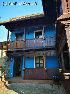 [P16] Pensiunea văzută de la mica terasă de afară » foto by crismis
 - 
<span class="allrVoted glyphicon glyphicon-heart hidden" id="av1197395"></span>
<a class="m-l-10 hidden" id="sv1197395" onclick="voting_Foto_DelVot(,1197395,26621)" role="button">șterge vot <span class="glyphicon glyphicon-remove"></span></a>
<a id="v91197395" class=" c-red"  onclick="voting_Foto_SetVot(1197395)" role="button"><span class="glyphicon glyphicon-heart-empty"></span> <b>LIKE</b> = Votează poza</a> <img class="hidden"  id="f1197395W9" src="/imagini/loader.gif" border="0" /><span class="AjErrMes hidden" id="e1197395ErM"></span>