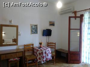 [P5x] Vila Ketty - camera » foto by calator2000
 - 
<span class="allrVoted glyphicon glyphicon-heart hidden" id="av1301227"></span>
<a class="m-l-10 hidden" id="sv1301227" onclick="voting_Foto_DelVot(,1301227,26628)" role="button">șterge vot <span class="glyphicon glyphicon-remove"></span></a>
<a id="v91301227" class=" c-red"  onclick="voting_Foto_SetVot(1301227)" role="button"><span class="glyphicon glyphicon-heart-empty"></span> <b>LIKE</b> = Votează poza</a> <img class="hidden"  id="f1301227W9" src="/imagini/loader.gif" border="0" /><span class="AjErrMes hidden" id="e1301227ErM"></span>