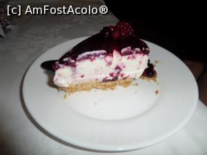 [P18] Cheesecake. » foto by Safta Radu
 - 
<span class="allrVoted glyphicon glyphicon-heart hidden" id="av1200302"></span>
<a class="m-l-10 hidden" id="sv1200302" onclick="voting_Foto_DelVot(,1200302,26635)" role="button">șterge vot <span class="glyphicon glyphicon-remove"></span></a>
<a id="v91200302" class=" c-red"  onclick="voting_Foto_SetVot(1200302)" role="button"><span class="glyphicon glyphicon-heart-empty"></span> <b>LIKE</b> = Votează poza</a> <img class="hidden"  id="f1200302W9" src="/imagini/loader.gif" border="0" /><span class="AjErrMes hidden" id="e1200302ErM"></span>