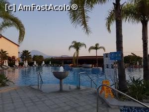 [P10] Barut Fethiye - un hotel aproape perfect - piscina pentru adulţi » foto by nicole33
 - 
<span class="allrVoted glyphicon glyphicon-heart hidden" id="av1200976"></span>
<a class="m-l-10 hidden" id="sv1200976" onclick="voting_Foto_DelVot(,1200976,26639)" role="button">șterge vot <span class="glyphicon glyphicon-remove"></span></a>
<a id="v91200976" class=" c-red"  onclick="voting_Foto_SetVot(1200976)" role="button"><span class="glyphicon glyphicon-heart-empty"></span> <b>LIKE</b> = Votează poza</a> <img class="hidden"  id="f1200976W9" src="/imagini/loader.gif" border="0" /><span class="AjErrMes hidden" id="e1200976ErM"></span>