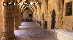 [P02] Galeria de la nivelul Curtii Interioare care contine artefacte descoperite pe Acropole. » foto by ovidiuyepi
 - 
<span class="allrVoted glyphicon glyphicon-heart hidden" id="av1205998"></span>
<a class="m-l-10 hidden" id="sv1205998" onclick="voting_Foto_DelVot(,1205998,26663)" role="button">șterge vot <span class="glyphicon glyphicon-remove"></span></a>
<a id="v91205998" class=" c-red"  onclick="voting_Foto_SetVot(1205998)" role="button"><span class="glyphicon glyphicon-heart-empty"></span> <b>LIKE</b> = Votează poza</a> <img class="hidden"  id="f1205998W9" src="/imagini/loader.gif" border="0" /><span class="AjErrMes hidden" id="e1205998ErM"></span>