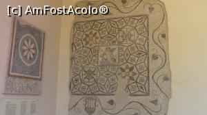[P20] Mozaic reprezentand o ,,rozeta” (stanga). Mozaic infatisand un ,,Triton si un delfin”(dreapta). » foto by ovidiuyepi
 - 
<span class="allrVoted glyphicon glyphicon-heart hidden" id="av1206016"></span>
<a class="m-l-10 hidden" id="sv1206016" onclick="voting_Foto_DelVot(,1206016,26663)" role="button">șterge vot <span class="glyphicon glyphicon-remove"></span></a>
<a id="v91206016" class=" c-red"  onclick="voting_Foto_SetVot(1206016)" role="button"><span class="glyphicon glyphicon-heart-empty"></span> <b>LIKE</b> = Votează poza</a> <img class="hidden"  id="f1206016W9" src="/imagini/loader.gif" border="0" /><span class="AjErrMes hidden" id="e1206016ErM"></span>