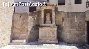 [P22] Altar din perioada elenistica in Curtea Interioara. » foto by ovidiuyepi
 - 
<span class="allrVoted glyphicon glyphicon-heart hidden" id="av1206018"></span>
<a class="m-l-10 hidden" id="sv1206018" onclick="voting_Foto_DelVot(,1206018,26663)" role="button">șterge vot <span class="glyphicon glyphicon-remove"></span></a>
<a id="v91206018" class=" c-red"  onclick="voting_Foto_SetVot(1206018)" role="button"><span class="glyphicon glyphicon-heart-empty"></span> <b>LIKE</b> = Votează poza</a> <img class="hidden"  id="f1206018W9" src="/imagini/loader.gif" border="0" /><span class="AjErrMes hidden" id="e1206018ErM"></span>