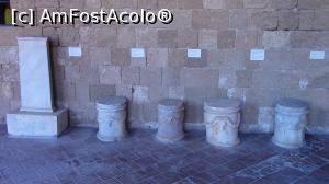 [P48] Altare funerare cilindrice pe galeria de la primul etaj. » foto by ovidiuyepi
 - 
<span class="allrVoted glyphicon glyphicon-heart hidden" id="av1206044"></span>
<a class="m-l-10 hidden" id="sv1206044" onclick="voting_Foto_DelVot(,1206044,26663)" role="button">șterge vot <span class="glyphicon glyphicon-remove"></span></a>
<a id="v91206044" class=" c-red"  onclick="voting_Foto_SetVot(1206044)" role="button"><span class="glyphicon glyphicon-heart-empty"></span> <b>LIKE</b> = Votează poza</a> <img class="hidden"  id="f1206044W9" src="/imagini/loader.gif" border="0" /><span class="AjErrMes hidden" id="e1206044ErM"></span>