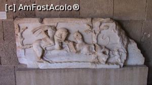 [P52] Piatra infatisand un soldat calare intr-o lupta cu o felina (perioada romana). » foto by ovidiuyepi
 - 
<span class="allrVoted glyphicon glyphicon-heart hidden" id="av1206048"></span>
<a class="m-l-10 hidden" id="sv1206048" onclick="voting_Foto_DelVot(,1206048,26663)" role="button">șterge vot <span class="glyphicon glyphicon-remove"></span></a>
<a id="v91206048" class=" c-red"  onclick="voting_Foto_SetVot(1206048)" role="button"><span class="glyphicon glyphicon-heart-empty"></span> <b>LIKE</b> = Votează poza</a> <img class="hidden"  id="f1206048W9" src="/imagini/loader.gif" border="0" /><span class="AjErrMes hidden" id="e1206048ErM"></span>