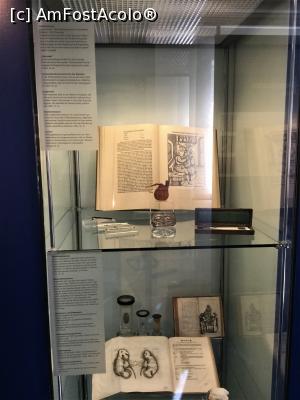 [P19] Muzeul german de istorie medicala - marturii ale trecutului » foto by mishu
 - 
<span class="allrVoted glyphicon glyphicon-heart hidden" id="av1207529"></span>
<a class="m-l-10 hidden" id="sv1207529" onclick="voting_Foto_DelVot(,1207529,26668)" role="button">șterge vot <span class="glyphicon glyphicon-remove"></span></a>
<a id="v91207529" class=" c-red"  onclick="voting_Foto_SetVot(1207529)" role="button"><span class="glyphicon glyphicon-heart-empty"></span> <b>LIKE</b> = Votează poza</a> <img class="hidden"  id="f1207529W9" src="/imagini/loader.gif" border="0" /><span class="AjErrMes hidden" id="e1207529ErM"></span>