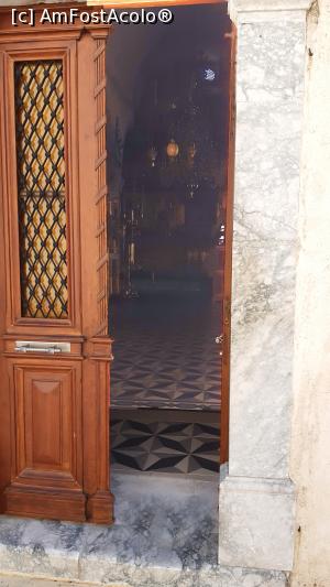[P28] Mănăstirea Pisso Preveli: în biserică, fotografiatul este interzis. » foto by Carmen Ion
 - 
<span class="allrVoted glyphicon glyphicon-heart hidden" id="av1208668"></span>
<a class="m-l-10 hidden" id="sv1208668" onclick="voting_Foto_DelVot(,1208668,26685)" role="button">șterge vot <span class="glyphicon glyphicon-remove"></span></a>
<a id="v91208668" class=" c-red"  onclick="voting_Foto_SetVot(1208668)" role="button"><span class="glyphicon glyphicon-heart-empty"></span> <b>LIKE</b> = Votează poza</a> <img class="hidden"  id="f1208668W9" src="/imagini/loader.gif" border="0" /><span class="AjErrMes hidden" id="e1208668ErM"></span>