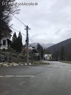 [P08] Green Palace Hotel, Sinaia. Împrejurimi » foto by krisstinna
 - 
<span class="allrVoted glyphicon glyphicon-heart hidden" id="av1209200"></span>
<a class="m-l-10 hidden" id="sv1209200" onclick="voting_Foto_DelVot(,1209200,26687)" role="button">șterge vot <span class="glyphicon glyphicon-remove"></span></a>
<a id="v91209200" class=" c-red"  onclick="voting_Foto_SetVot(1209200)" role="button"><span class="glyphicon glyphicon-heart-empty"></span> <b>LIKE</b> = Votează poza</a> <img class="hidden"  id="f1209200W9" src="/imagini/loader.gif" border="0" /><span class="AjErrMes hidden" id="e1209200ErM"></span>