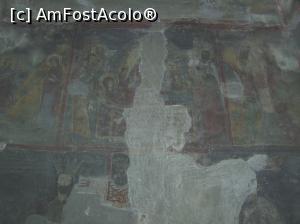 [P05] Mănăstirea Coșuna - Biserica mănăstirii, pictura interioară deteriorată. » foto by iulianic
 - 
<span class="allrVoted glyphicon glyphicon-heart hidden" id="av1209371"></span>
<a class="m-l-10 hidden" id="sv1209371" onclick="voting_Foto_DelVot(,1209371,26689)" role="button">șterge vot <span class="glyphicon glyphicon-remove"></span></a>
<a id="v91209371" class=" c-red"  onclick="voting_Foto_SetVot(1209371)" role="button"><span class="glyphicon glyphicon-heart-empty"></span> <b>LIKE</b> = Votează poza</a> <img class="hidden"  id="f1209371W9" src="/imagini/loader.gif" border="0" /><span class="AjErrMes hidden" id="e1209371ErM"></span>