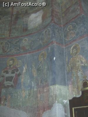 [P06] Mănăstirea Coșuna - Biserica mănăstirii, pictura interioară. » foto by iulianic
 - 
<span class="allrVoted glyphicon glyphicon-heart hidden" id="av1209372"></span>
<a class="m-l-10 hidden" id="sv1209372" onclick="voting_Foto_DelVot(,1209372,26689)" role="button">șterge vot <span class="glyphicon glyphicon-remove"></span></a>
<a id="v91209372" class=" c-red"  onclick="voting_Foto_SetVot(1209372)" role="button"><span class="glyphicon glyphicon-heart-empty"></span> <b>LIKE</b> = Votează poza</a> <img class="hidden"  id="f1209372W9" src="/imagini/loader.gif" border="0" /><span class="AjErrMes hidden" id="e1209372ErM"></span>