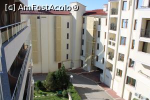 [P18] Balcic, Apartments in Princess Residence, Vecinătatea văzută din balcon » foto by mprofeanu
 - 
<span class="allrVoted glyphicon glyphicon-heart hidden" id="av1211103"></span>
<a class="m-l-10 hidden" id="sv1211103" onclick="voting_Foto_DelVot(,1211103,26696)" role="button">șterge vot <span class="glyphicon glyphicon-remove"></span></a>
<a id="v91211103" class=" c-red"  onclick="voting_Foto_SetVot(1211103)" role="button"><span class="glyphicon glyphicon-heart-empty"></span> <b>LIKE</b> = Votează poza</a> <img class="hidden"  id="f1211103W9" src="/imagini/loader.gif" border="0" /><span class="AjErrMes hidden" id="e1211103ErM"></span>