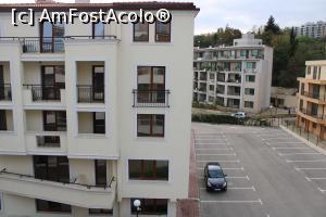 [P19] Balcic, Blocuri aflate lângă Apartments in Princess Residence, multe locuri de parcare acum goale... » foto by mprofeanu
 - 
<span class="allrVoted glyphicon glyphicon-heart hidden" id="av1211104"></span>
<a class="m-l-10 hidden" id="sv1211104" onclick="voting_Foto_DelVot(,1211104,26696)" role="button">șterge vot <span class="glyphicon glyphicon-remove"></span></a>
<a id="v91211104" class=" c-red"  onclick="voting_Foto_SetVot(1211104)" role="button"><span class="glyphicon glyphicon-heart-empty"></span> <b>LIKE</b> = Votează poza</a> <img class="hidden"  id="f1211104W9" src="/imagini/loader.gif" border="0" /><span class="AjErrMes hidden" id="e1211104ErM"></span>