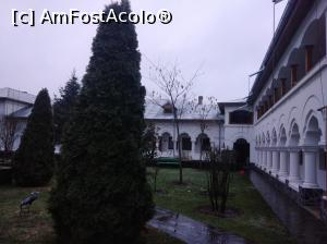 [P14] Mănăstirea Sămurcăsești, Ciorogârla » foto by Mioritik
 - 
<span class="allrVoted glyphicon glyphicon-heart hidden" id="av1290723"></span>
<a class="m-l-10 hidden" id="sv1290723" onclick="voting_Foto_DelVot(,1290723,26723)" role="button">șterge vot <span class="glyphicon glyphicon-remove"></span></a>
<a id="v91290723" class=" c-red"  onclick="voting_Foto_SetVot(1290723)" role="button"><span class="glyphicon glyphicon-heart-empty"></span> <b>LIKE</b> = Votează poza</a> <img class="hidden"  id="f1290723W9" src="/imagini/loader.gif" border="0" /><span class="AjErrMes hidden" id="e1290723ErM"></span>