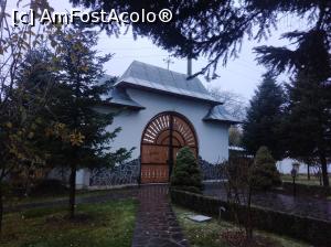 [P24] Mănăstirea Sămurcăsești, Ciorogârla » foto by Mioritik
 - 
<span class="allrVoted glyphicon glyphicon-heart hidden" id="av1290733"></span>
<a class="m-l-10 hidden" id="sv1290733" onclick="voting_Foto_DelVot(,1290733,26723)" role="button">șterge vot <span class="glyphicon glyphicon-remove"></span></a>
<a id="v91290733" class=" c-red"  onclick="voting_Foto_SetVot(1290733)" role="button"><span class="glyphicon glyphicon-heart-empty"></span> <b>LIKE</b> = Votează poza</a> <img class="hidden"  id="f1290733W9" src="/imagini/loader.gif" border="0" /><span class="AjErrMes hidden" id="e1290733ErM"></span>