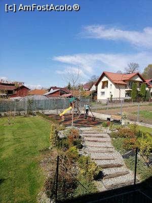 [P20] Catre gradina si locul de joaca, din balconul meu » foto by MaraMura
 - 
<span class="allrVoted glyphicon glyphicon-heart hidden" id="av1298826"></span>
<a class="m-l-10 hidden" id="sv1298826" onclick="voting_Foto_DelVot(,1298826,26734)" role="button">șterge vot <span class="glyphicon glyphicon-remove"></span></a>
<a id="v91298826" class=" c-red"  onclick="voting_Foto_SetVot(1298826)" role="button"><span class="glyphicon glyphicon-heart-empty"></span> <b>LIKE</b> = Votează poza</a> <img class="hidden"  id="f1298826W9" src="/imagini/loader.gif" border="0" /><span class="AjErrMes hidden" id="e1298826ErM"></span>