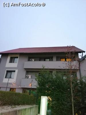 [P32] Hotelul vazut din parcare » foto by MaraMura
 - 
<span class="allrVoted glyphicon glyphicon-heart hidden" id="av1298838"></span>
<a class="m-l-10 hidden" id="sv1298838" onclick="voting_Foto_DelVot(,1298838,26734)" role="button">șterge vot <span class="glyphicon glyphicon-remove"></span></a>
<a id="v91298838" class=" c-red"  onclick="voting_Foto_SetVot(1298838)" role="button"><span class="glyphicon glyphicon-heart-empty"></span> <b>LIKE</b> = Votează poza</a> <img class="hidden"  id="f1298838W9" src="/imagini/loader.gif" border="0" /><span class="AjErrMes hidden" id="e1298838ErM"></span>