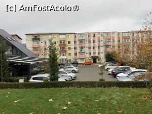 [P06] Hotel Subcarpaţi, Curtea de Argeş - parcarea proprie a hotelului » foto by nicole33
 - 
<span class="allrVoted glyphicon glyphicon-heart hidden" id="av1414508"></span>
<a class="m-l-10 hidden" id="sv1414508" onclick="voting_Foto_DelVot(,1414508,26734)" role="button">șterge vot <span class="glyphicon glyphicon-remove"></span></a>
<a id="v91414508" class=" c-red"  onclick="voting_Foto_SetVot(1414508)" role="button"><span class="glyphicon glyphicon-heart-empty"></span> <b>LIKE</b> = Votează poza</a> <img class="hidden"  id="f1414508W9" src="/imagini/loader.gif" border="0" /><span class="AjErrMes hidden" id="e1414508ErM"></span>