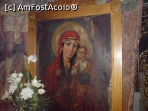 [P22] Mănăstirea Săraca - Biserica veche, icoana Maicii Domnului făcătoare de minuni. » foto by iulianic
 - 
<span class="allrVoted glyphicon glyphicon-heart hidden" id="av1217007"></span>
<a class="m-l-10 hidden" id="sv1217007" onclick="voting_Foto_DelVot(,1217007,26738)" role="button">șterge vot <span class="glyphicon glyphicon-remove"></span></a>
<a id="v91217007" class=" c-red"  onclick="voting_Foto_SetVot(1217007)" role="button"><span class="glyphicon glyphicon-heart-empty"></span> <b>LIKE</b> = Votează poza</a> <img class="hidden"  id="f1217007W9" src="/imagini/loader.gif" border="0" /><span class="AjErrMes hidden" id="e1217007ErM"></span>