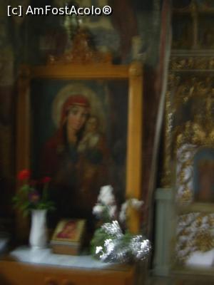 [P05] Mănăstirea Săraca - Biserica veche, interior. » foto by iulianic
 - 
<span class="allrVoted glyphicon glyphicon-heart hidden" id="av1216990"></span>
<a class="m-l-10 hidden" id="sv1216990" onclick="voting_Foto_DelVot(,1216990,26738)" role="button">șterge vot <span class="glyphicon glyphicon-remove"></span></a>
<a id="v91216990" class=" c-red"  onclick="voting_Foto_SetVot(1216990)" role="button"><span class="glyphicon glyphicon-heart-empty"></span> <b>LIKE</b> = Votează poza</a> <img class="hidden"  id="f1216990W9" src="/imagini/loader.gif" border="0" /><span class="AjErrMes hidden" id="e1216990ErM"></span>