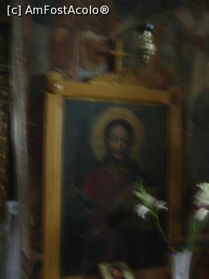 [P06] Mănăstirea Săraca - Biserica veche, interior. » foto by iulianic
 - 
<span class="allrVoted glyphicon glyphicon-heart hidden" id="av1216991"></span>
<a class="m-l-10 hidden" id="sv1216991" onclick="voting_Foto_DelVot(,1216991,26738)" role="button">șterge vot <span class="glyphicon glyphicon-remove"></span></a>
<a id="v91216991" class=" c-red"  onclick="voting_Foto_SetVot(1216991)" role="button"><span class="glyphicon glyphicon-heart-empty"></span> <b>LIKE</b> = Votează poza</a> <img class="hidden"  id="f1216991W9" src="/imagini/loader.gif" border="0" /><span class="AjErrMes hidden" id="e1216991ErM"></span>