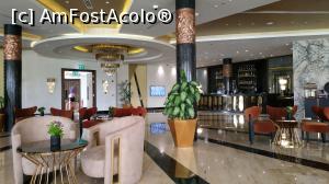 [P16] lobby bar receptie » foto by elenaadina
 - 
<span class="allrVoted glyphicon glyphicon-heart hidden" id="av1299595"></span>
<a class="m-l-10 hidden" id="sv1299595" onclick="voting_Foto_DelVot(,1299595,26752)" role="button">șterge vot <span class="glyphicon glyphicon-remove"></span></a>
<a id="v91299595" class=" c-red"  onclick="voting_Foto_SetVot(1299595)" role="button"><span class="glyphicon glyphicon-heart-empty"></span> <b>LIKE</b> = Votează poza</a> <img class="hidden"  id="f1299595W9" src="/imagini/loader.gif" border="0" /><span class="AjErrMes hidden" id="e1299595ErM"></span>