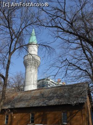 [P01] Moscheea de la Pieptănari -Minaretul văzut din stradă. » foto by iulianic
 - 
<span class="allrVoted glyphicon glyphicon-heart hidden" id="av1218924"></span>
<a class="m-l-10 hidden" id="sv1218924" onclick="voting_Foto_DelVot(,1218924,26757)" role="button">șterge vot <span class="glyphicon glyphicon-remove"></span></a>
<a id="v91218924" class=" c-red"  onclick="voting_Foto_SetVot(1218924)" role="button"><span class="glyphicon glyphicon-heart-empty"></span> <b>LIKE</b> = Votează poza</a> <img class="hidden"  id="f1218924W9" src="/imagini/loader.gif" border="0" /><span class="AjErrMes hidden" id="e1218924ErM"></span>